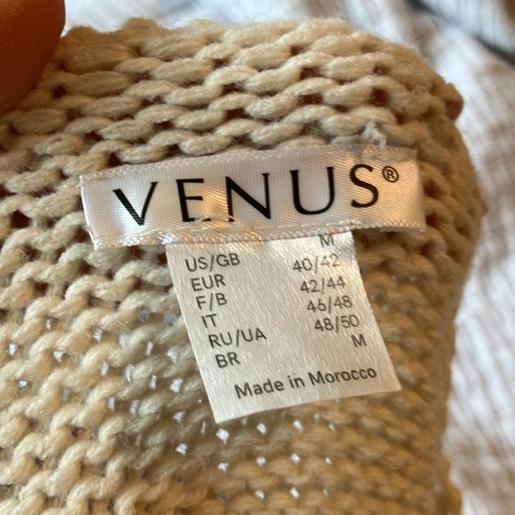 Sweater - Picture 3 of 3